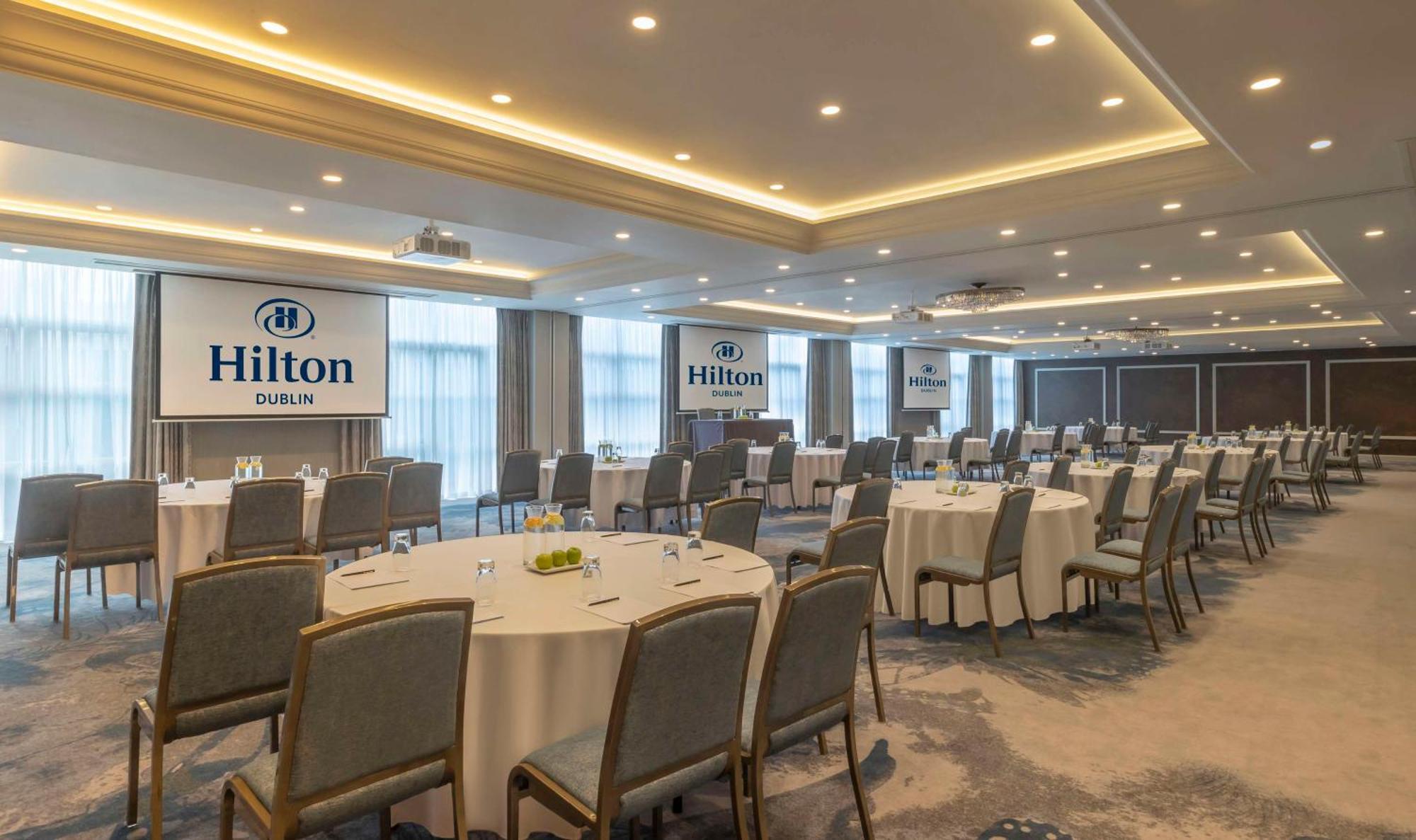Отель Hilton Дублин Экстерьер фото