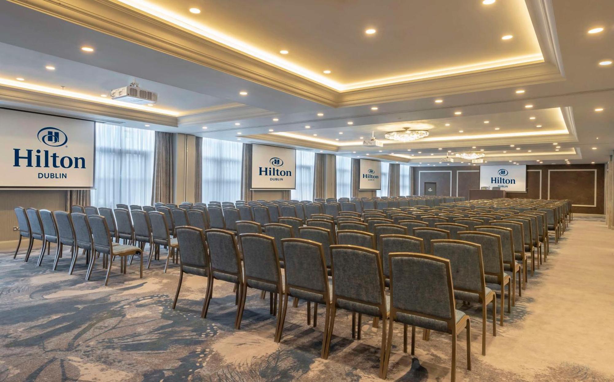 Отель Hilton Дублин Экстерьер фото